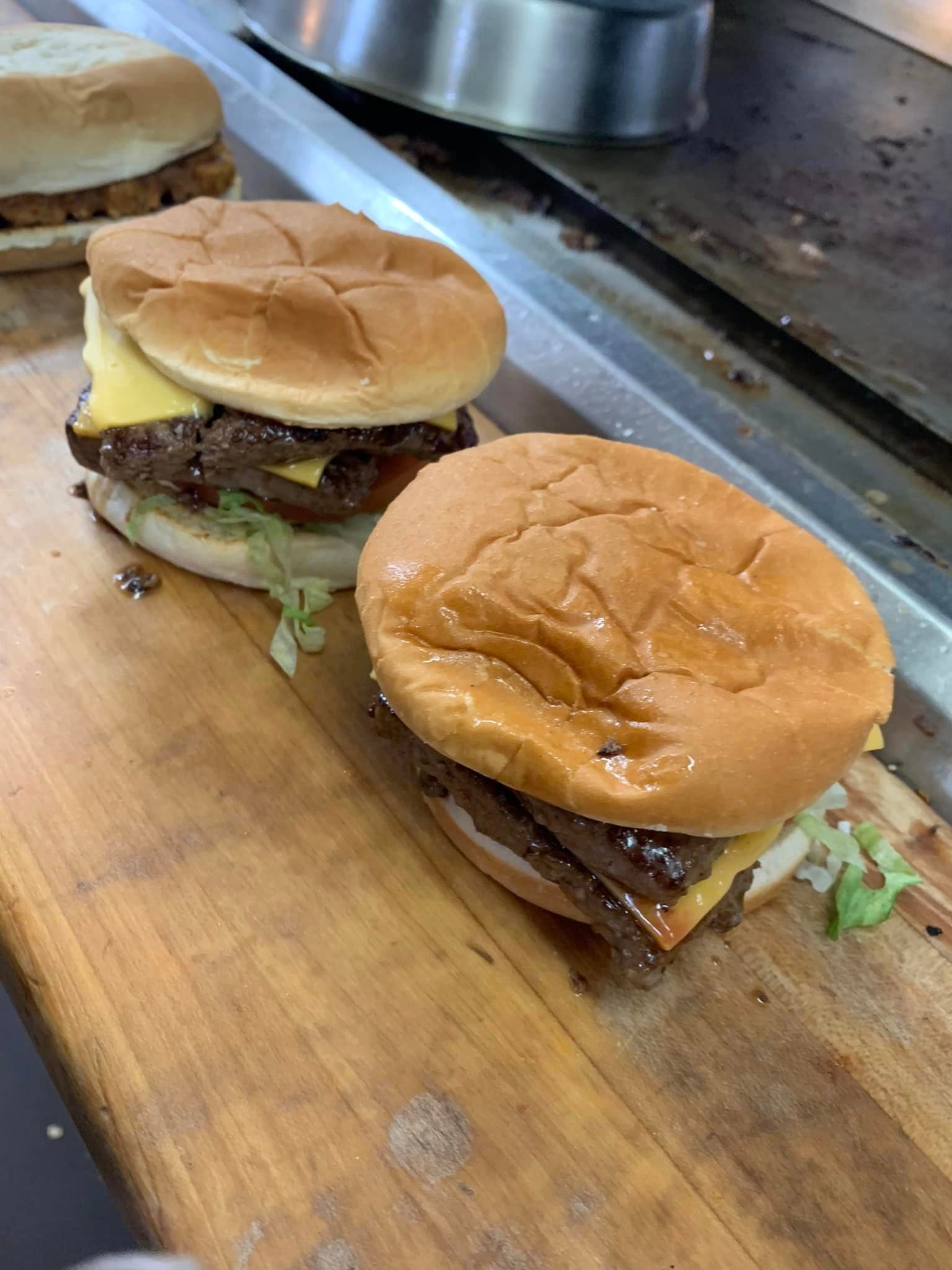 Super Steak Combo (1/4lb burger) Airline Dairy Creme Online Ordering